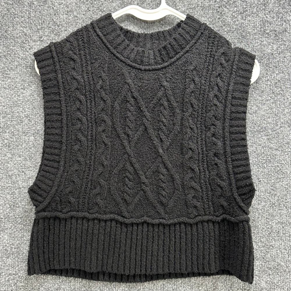 Free People Womens Black Cable Knit Sweater Vest Crew Neck Relaxed XS